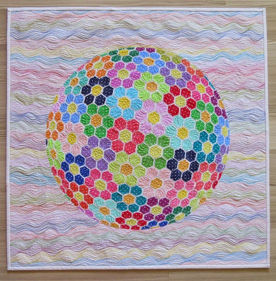 Colorful applique quilt