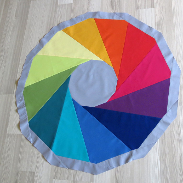 Modern-geometric-patchwork-quilt-pattern-3