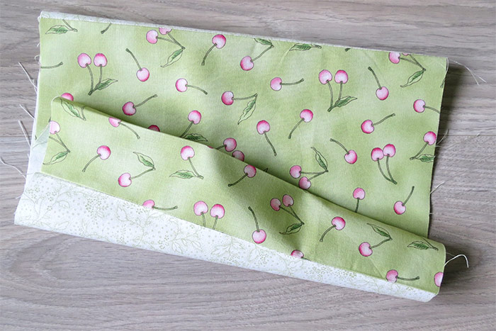 Drawstring bag tutorial - 10 minutes are required!