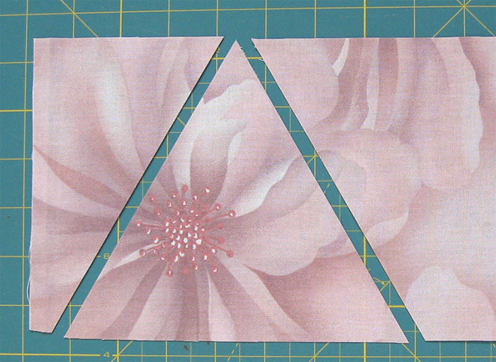 How to cut triangles with rectangle ruler