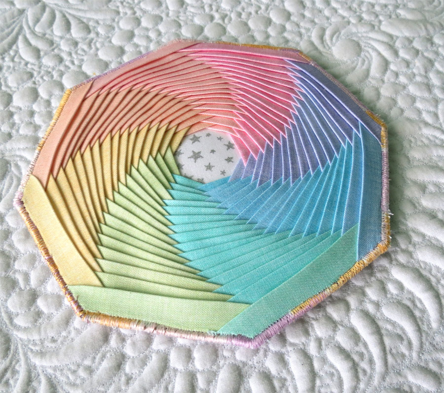 Folded strips pattern
