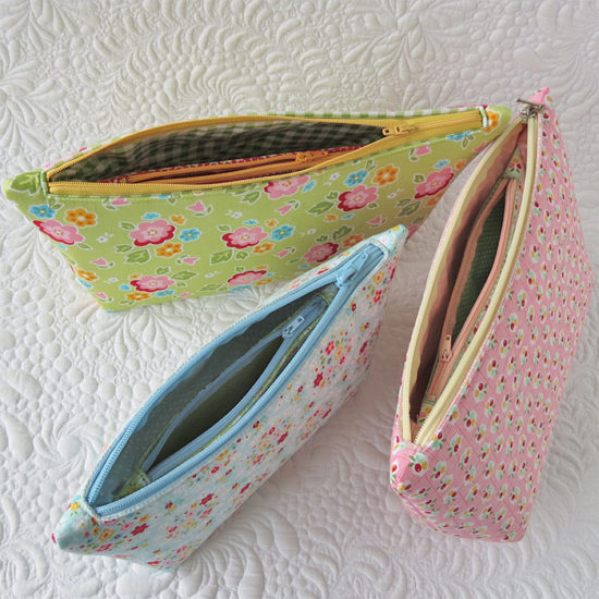 Use this pouch pattern bundle and learn to sew pouches.