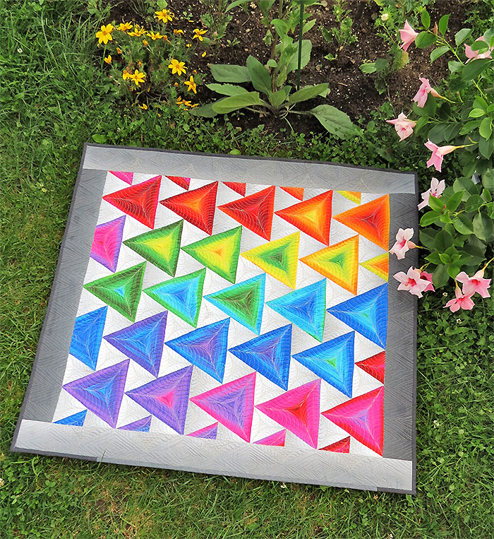 Triangle quilt pattern