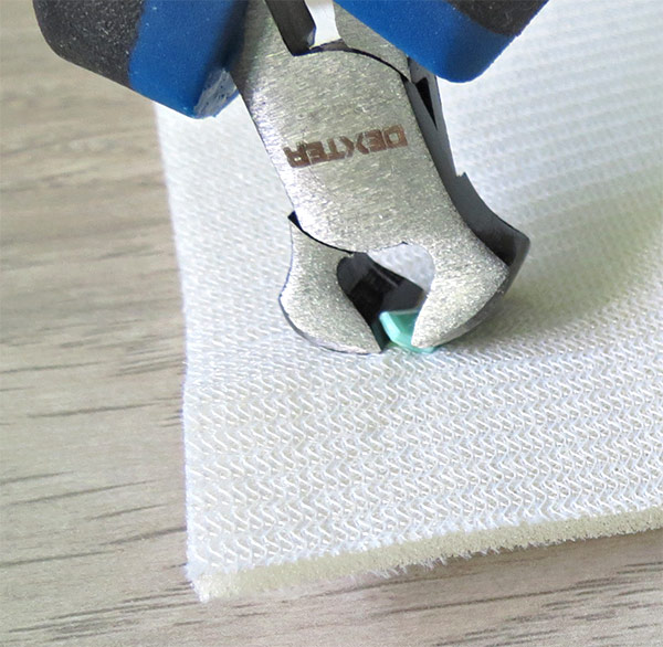 Tips for removing plastic snaps