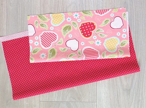 How to sew double sided fabric napkins with mitered corners