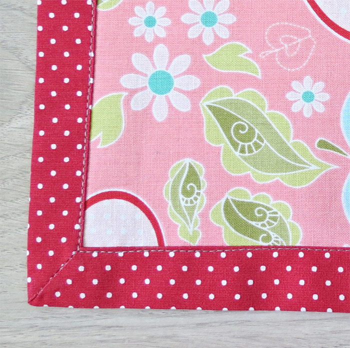 How to sew double sided fabric napkins with mitered corners