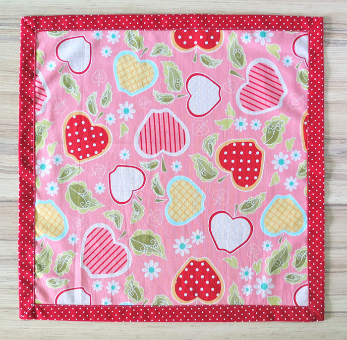 How to sew double sided fabric napkins with mitered corners