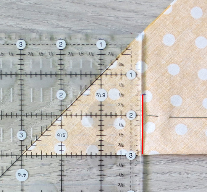 How to sew double sided fabric napkins with mitered corners