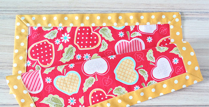 How to sew double sided fabric napkins with mitered corners