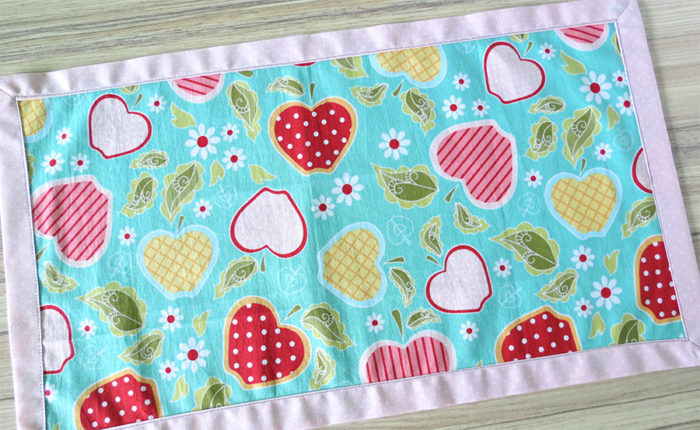 How to sew double sided fabric napkins with mitered corners