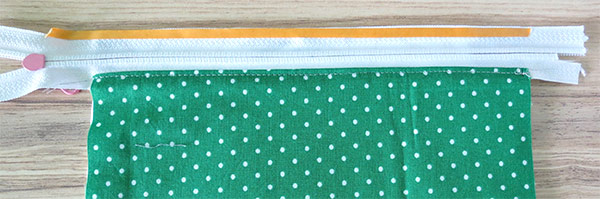 Monogram zipper pouch tutorial