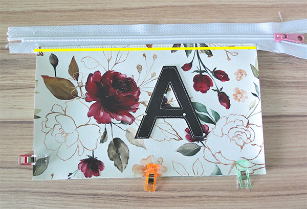 Monogram zipper pouch tutorial