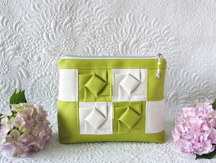 Textured pouch pattern