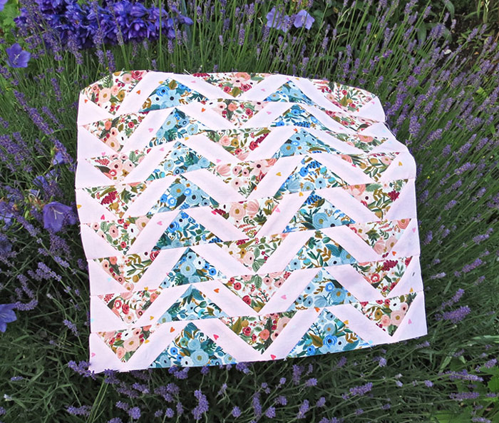 Modern triangle quilt pattern