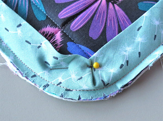 How to bind rounded edges tips