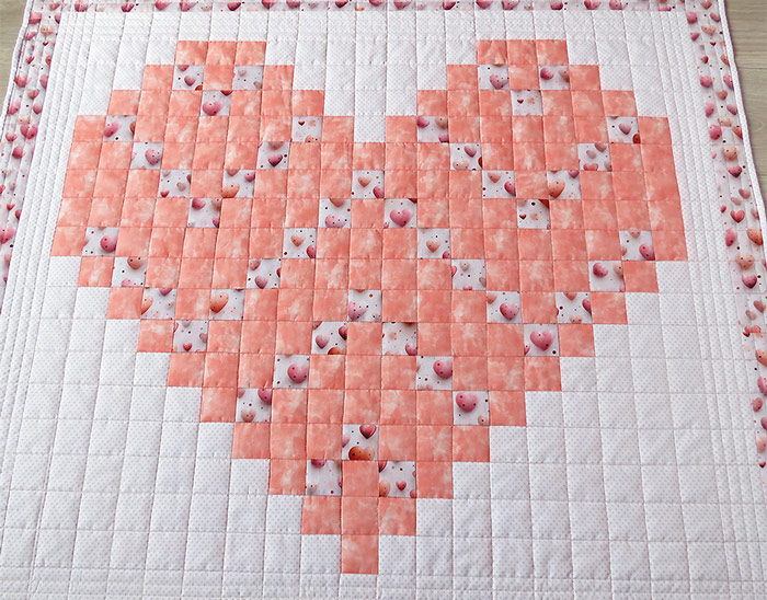 Modern heart quilt pattern