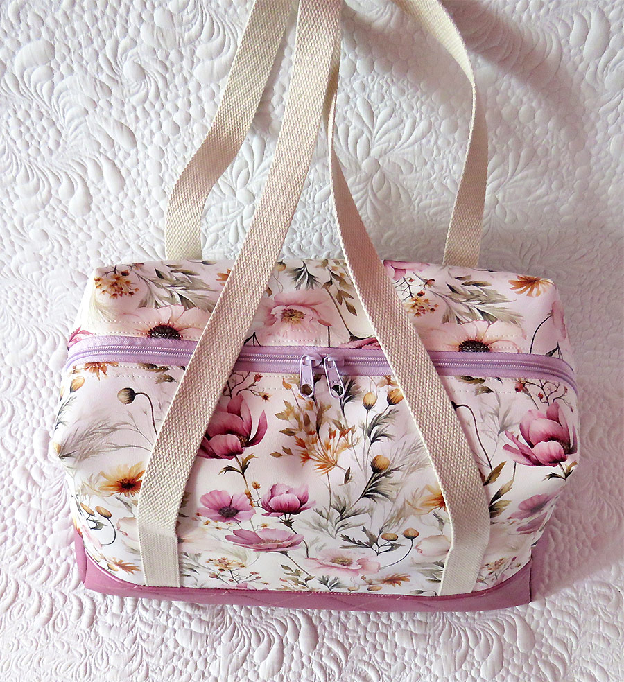 Tips for sewing vinyl bags